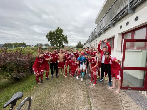 Schelles Jubiläumstor bringt den Derbysieg